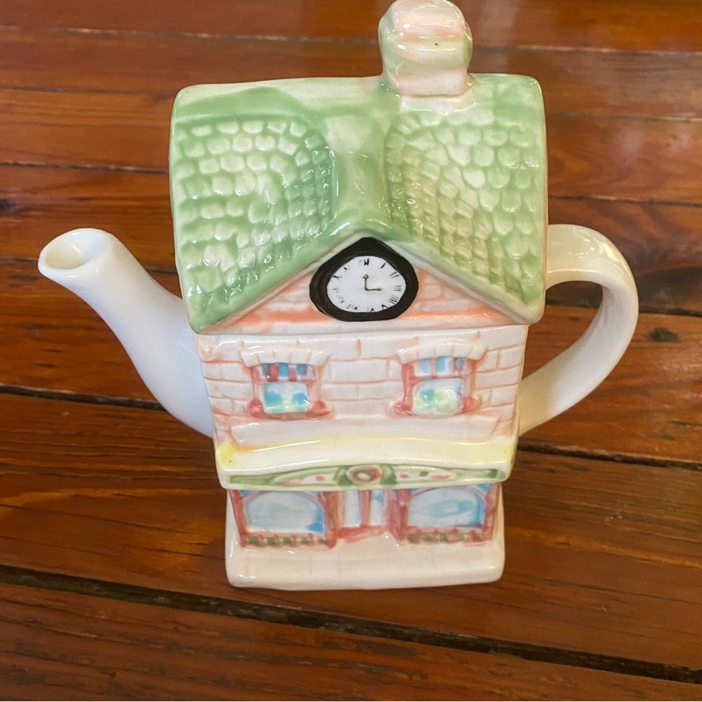Pink & Green Vintage Cottage Shaped Teapot